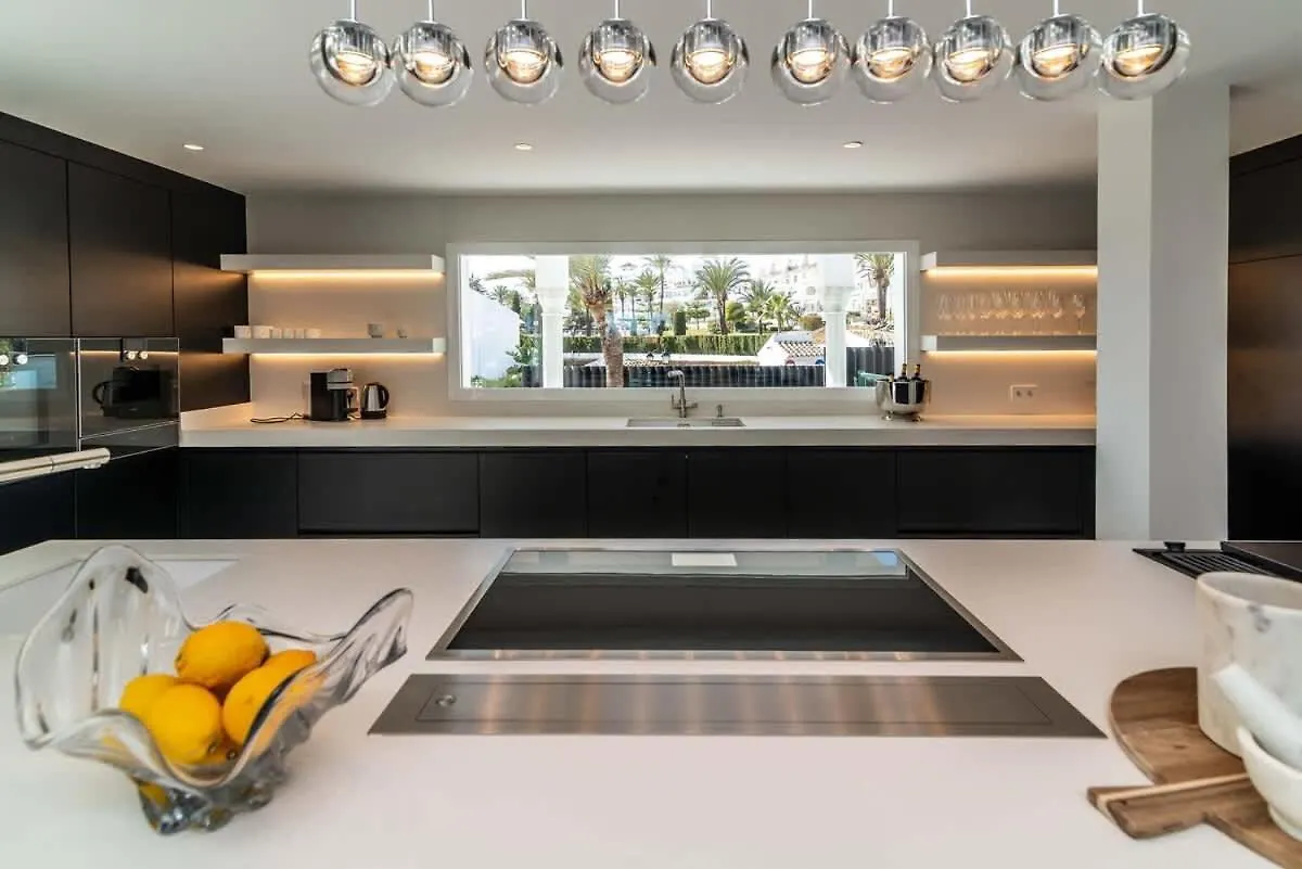 The Iconic Villa Torremora By Better Bookings Marbella Dom wakacyjny