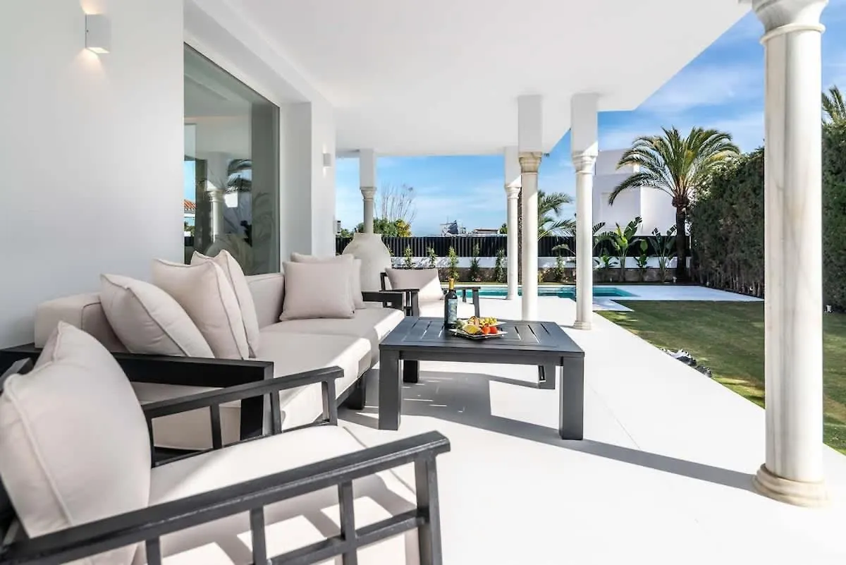 The Iconic Villa Torremora By Better Bookings Marbella 0*,