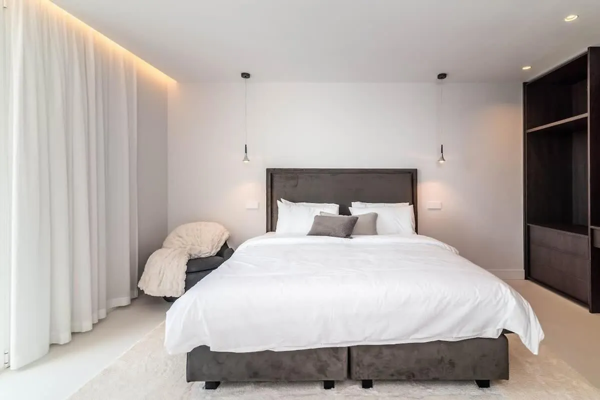 The Iconic Villa Torremora By Better Bookings 马尔韦利亚